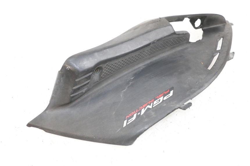 photo de TAPA BAJO ASIENTO DERECHO HONDA NHX LEAD 110 (2008 - 2010) - Otra perspectiva