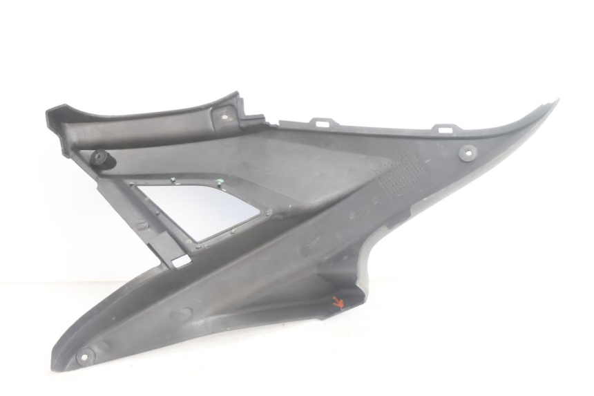 photo de TAPA BAJO ASIENTO DERECHO MBK NITRO 50 (2004 - 2008) - Estado de la superficie y material