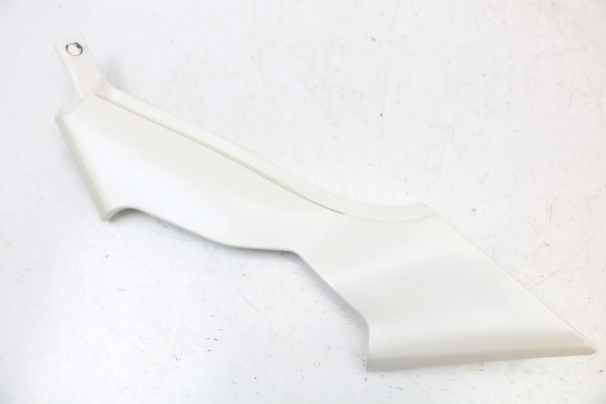 photo de TAPA BAJO ASIENTO DERECHO MOTO GUZZI NORGE 8V GT 1200 (2011 - 2016) - Vista principal