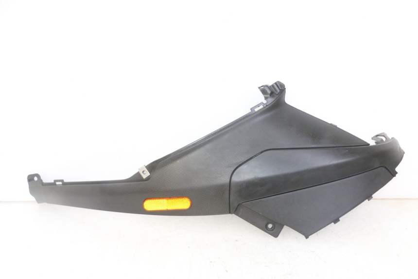 photo de TAPA BAJO ASIENTO DERECHO PIAGGIO NRG POWER PUREJET 50 (2018 - 2021) - Vista principal