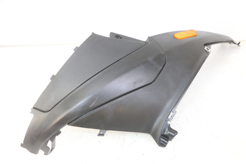 photo de TAPA BAJO ASIENTO DERECHO PIAGGIO NRG POWER PUREJET 50 (2018 - 2021) - Vista general del producto