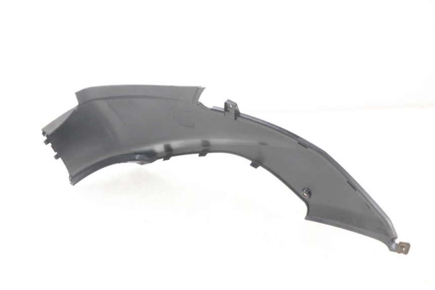 photo de TAPA BAJO EL ASIENTO DERECHO MBK OVETTO 2T 50 (2007 - 2017) - Otra perspectiva