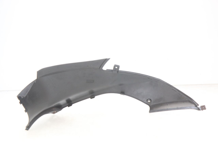 photo de TAPA BAJO EL ASIENTO DERECHO MBK OVETTO 2T 50 (2007 - 2017) - Otra perspectiva