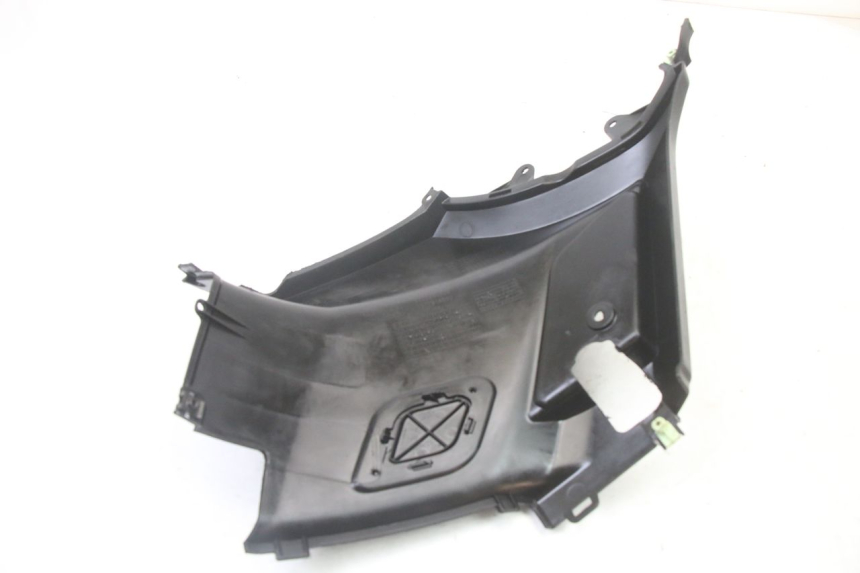 photo de TAPA BAJO ASIENTO DERECHO PEUGEOT STREETZONE I 2T 50 (2018 - 2020) - Zoom estado de uso