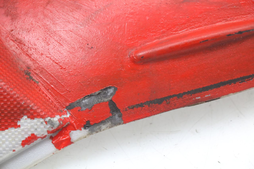 photo de TAPA BAJO ASIENTO DERECHO APRILIA SR CARB LC 2T 50 (2004 - 2012) - Recambio usado revisado