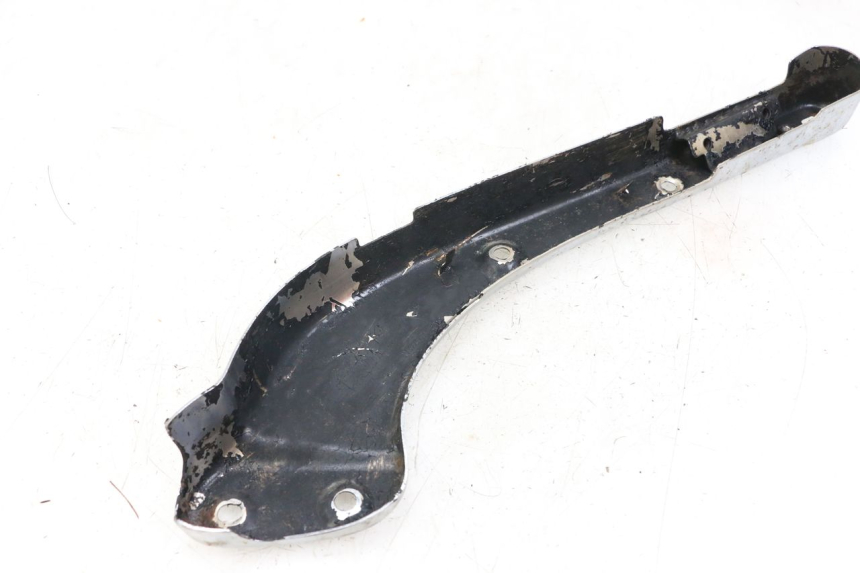 photo de TAPA DEBAJO DEL ASIENTO DERECHO DAELIM VL DAYSTAR 125 (2000 - 2011) - Otra perspectiva