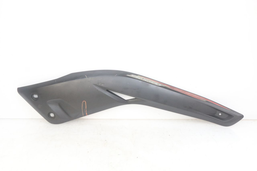 photo de TAPA BAJO EL ASIENTO DERECHO YAMAHA X-MAX XMAX 125 (2010 - 2013) - Vista principal