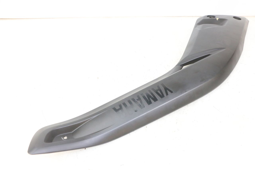 photo de TAPA BAJO EL ASIENTO DERECHO YAMAHA X-MAX XMAX 125 (2010 - 2013) - Otra perspectiva