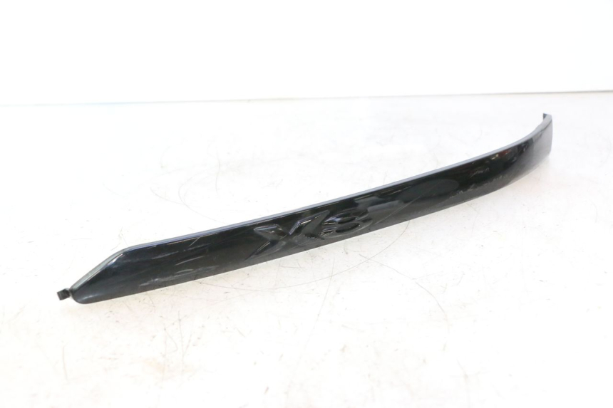 photo de TAPA BAJO ASIENTO DERECHO PIAGGIO X8 STREET 125 (2006 - 2007) - Detalle de la pieza
