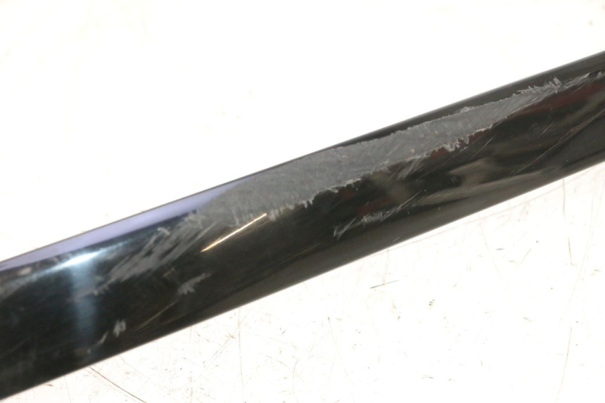 photo de TAPA BAJO ASIENTO DERECHO PIAGGIO X8 STREET 125 (2006 - 2007) - Zoom estado de uso