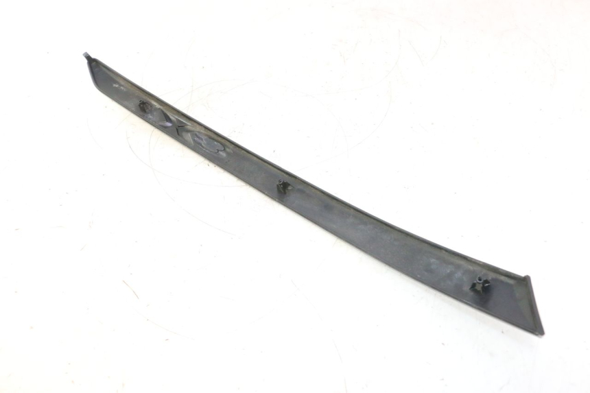 photo de TAPA BAJO ASIENTO DERECHO PIAGGIO X8 STREET 125 (2006 - 2007) - Vista general del producto