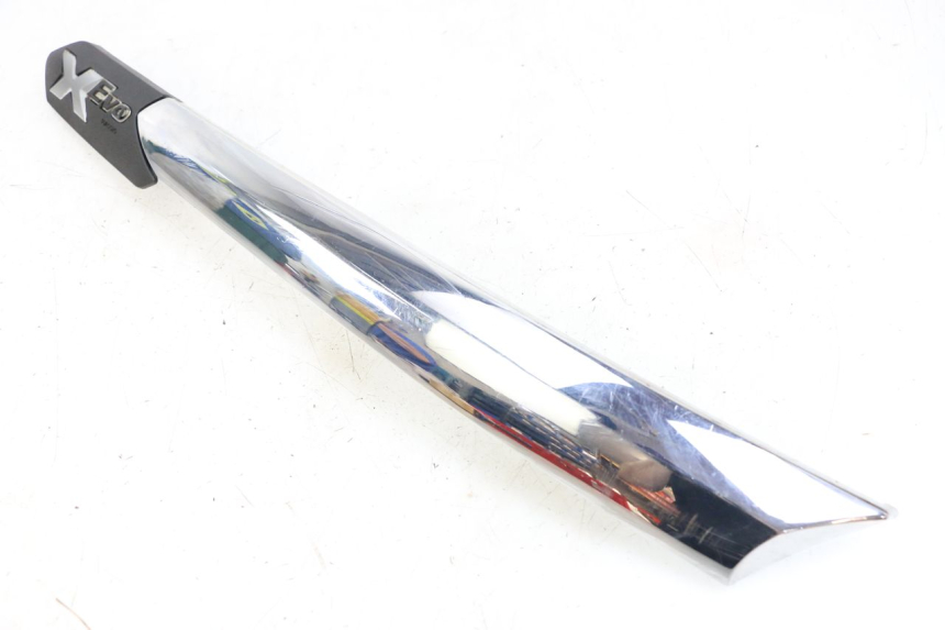 photo de TAPA BAJO EL ASIENTO DERECHO PIAGGIO XEVO - X EVO 125 (2007 - 2017) - Vista general del producto