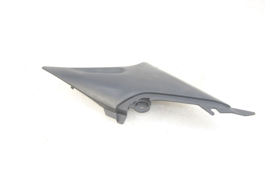 photo de TAPA BAJO ASIENTO DERECHO YAMAHA XJN DIVERSION 600 (2000 - 2003) - Otra perspectiva