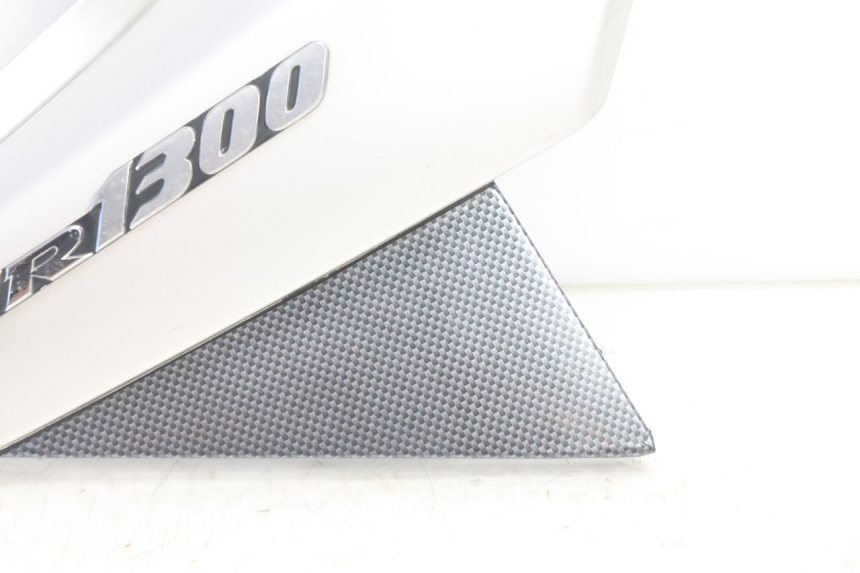 photo de TAPA BAJO ASIENTO DERECHO YAMAHA XJR 1300 (1998 - 2002) - Zoom estado de uso