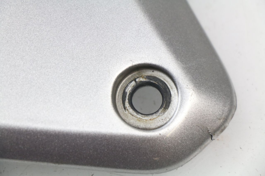 photo de TAPA BAJO ASIENTO DERECHO HONDA XLV TRANSALP 650 (2005 - 2007) - Detalle de la pieza