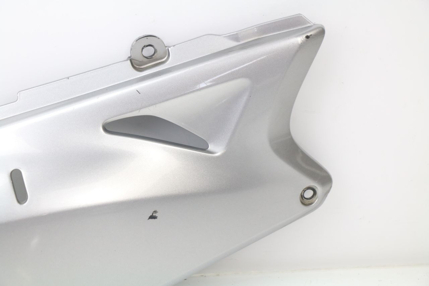 photo de TAPA BAJO ASIENTO DERECHO HONDA XLV TRANSALP 650 (2005 - 2007) - Otra vista del artículo