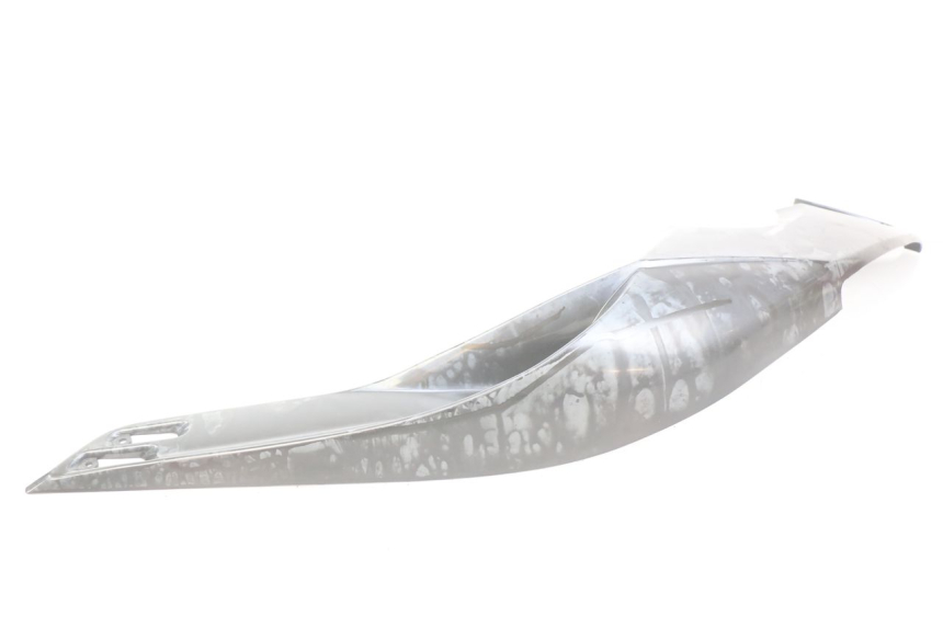 photo de TAPA BAJO EL ASIENTO DERECHO YAMAHA XP T-MAX TMAX ABS 500 (2004 - 2007) - Marcados y referencias originales