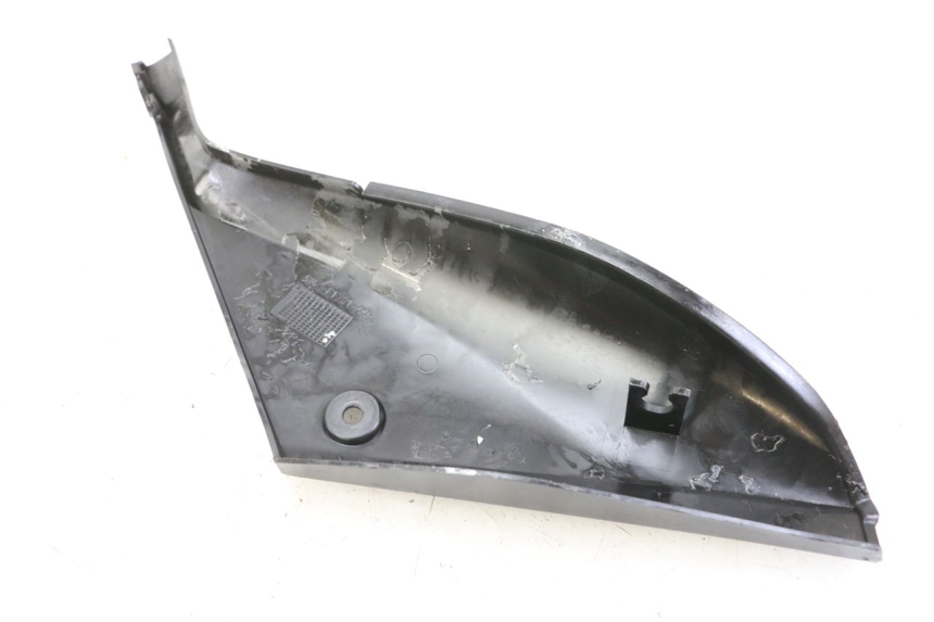 photo de TAPA BAJO ASIENTO DERECHO YAMAHA TZR 50 (2008 - 2016) - Otra perspectiva