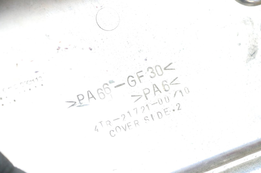 photo de TAPA BAJO ASIENTO DERECHO YAMAHA XVS DRAG STAR DRAGSTAR 650 (1997 - 2007) - Detalle de la pieza