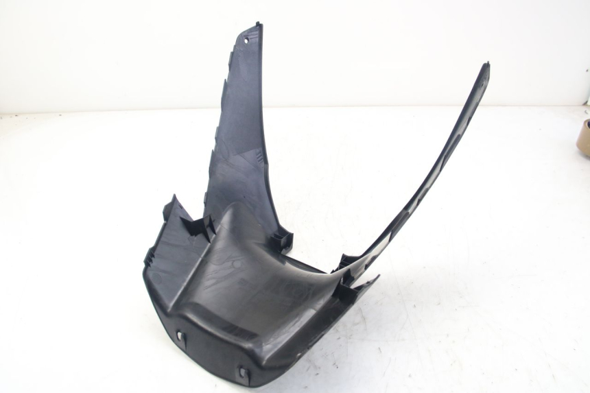 photo de TAPA DEBAJO DEL ASIENTO YAMAHA D'ELIGHT DELIGHT 125 (2017 - 2020) - Primer plano técnico