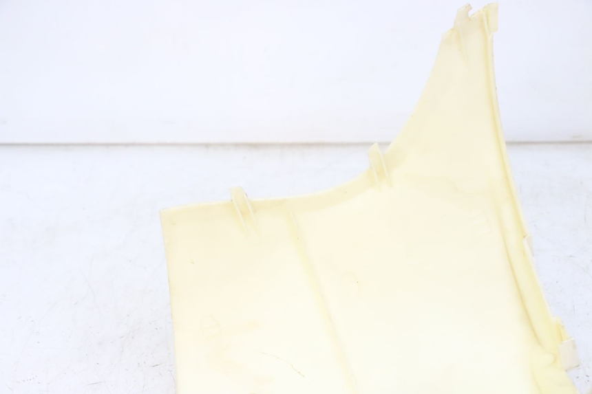 photo de TAPA BAJO ASIENTO EUROCKA RETRO 50 (2007 - 2014) - Primer plano técnico