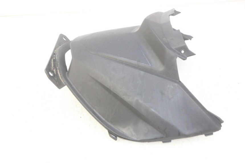 photo de TAPA DEBAJO DEL ASIENTO JM MOTORS EVOLIS 4T 50 (2018 - 2022) - Zoom estado de uso