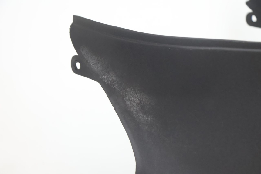 photo de TAPA BAJO ASIENTO KEEWAY F-ACT NAKED 50 (2009 - 2014) - Otra perspectiva
