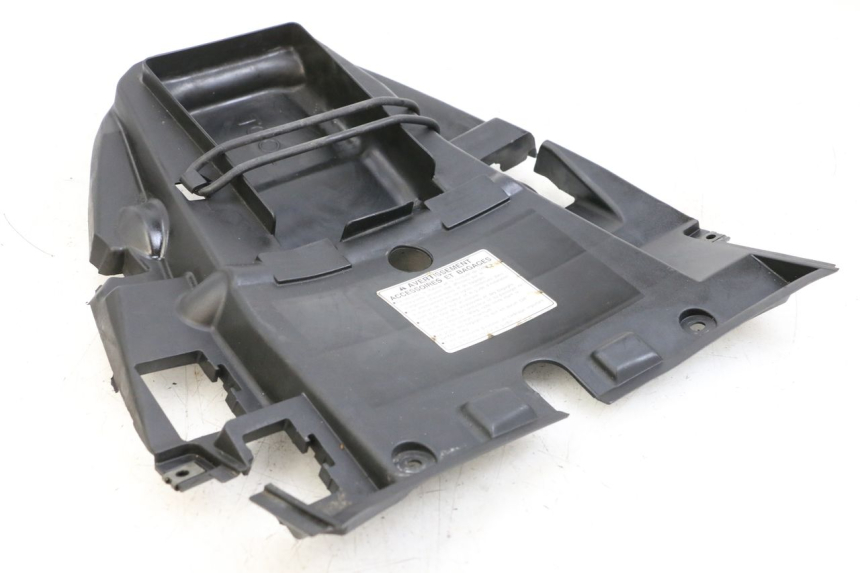 photo de TAPA BAJO ASIENTO HONDA FJS SILVER WING SILVERWING 400 (2005 - 2008) - Otra perspectiva