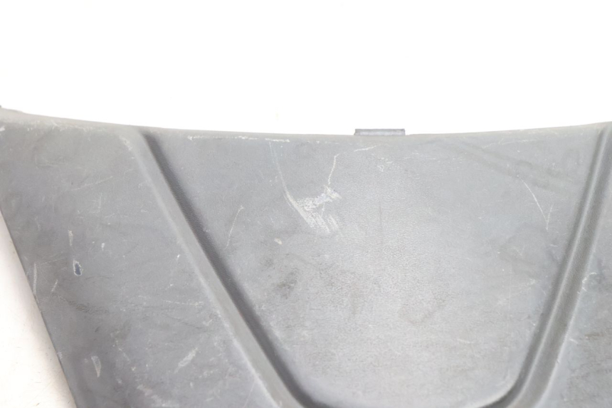 photo de TAPA BAJO EL ASIENTO PIAGGIO FLY 2T 50 (2004 - 2017) - Zoom estado de uso