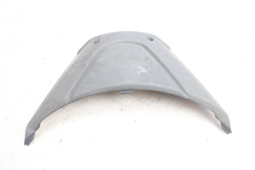 photo de TAPA BAJO EL ASIENTO PIAGGIO FLY 2T 50 (2004 - 2017) - Primer plano técnico