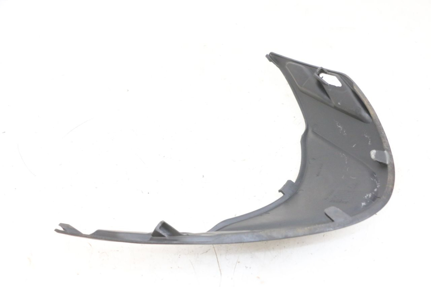 photo de TAPA BAJO EL ASIENTO PIAGGIO FLY 4T 50 (2013 - 2017) - Detalle de la pieza