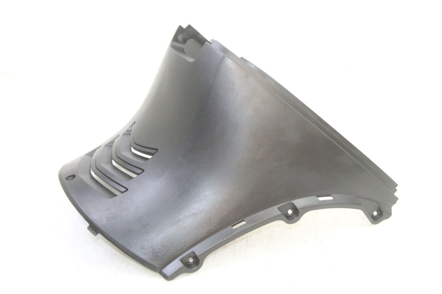 photo de CACHÉ BAJO EL ASIENTO VENESI FLY RETRO 4T 50 (2020 - 2025) - Detalle de la pieza