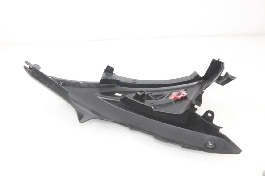 photo de TAPA BAJO ASIENTO IZQUIERDA YAMAHA AEROX NAKED 2T 50 (2013 - 2017) - Zoom estado de uso