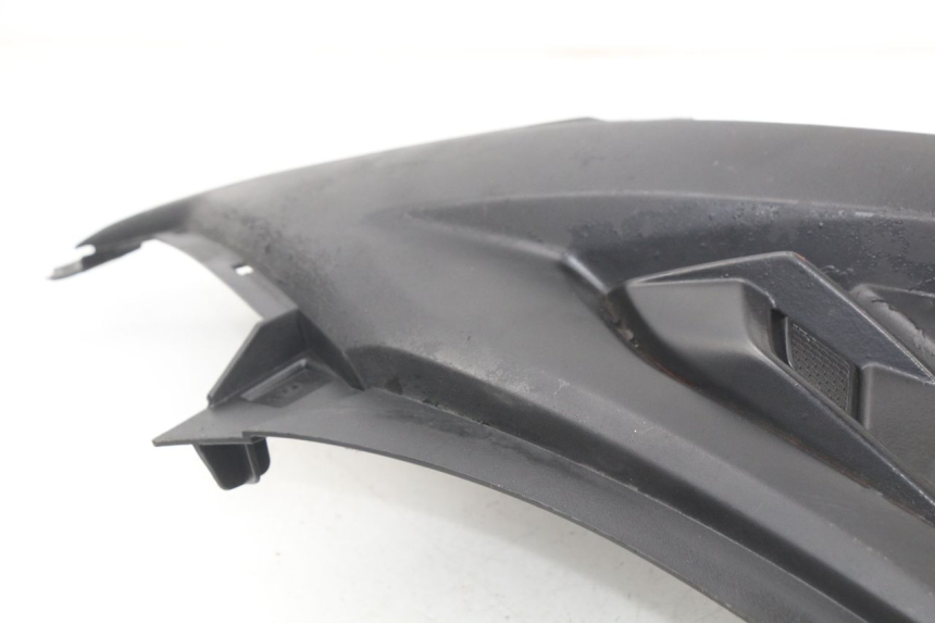 photo de TAPA BAJO ASIENTO IZQUIERDA YAMAHA AEROX NAKED 2T 50 (2013 - 2017) - Detalles de los puntos de fijación