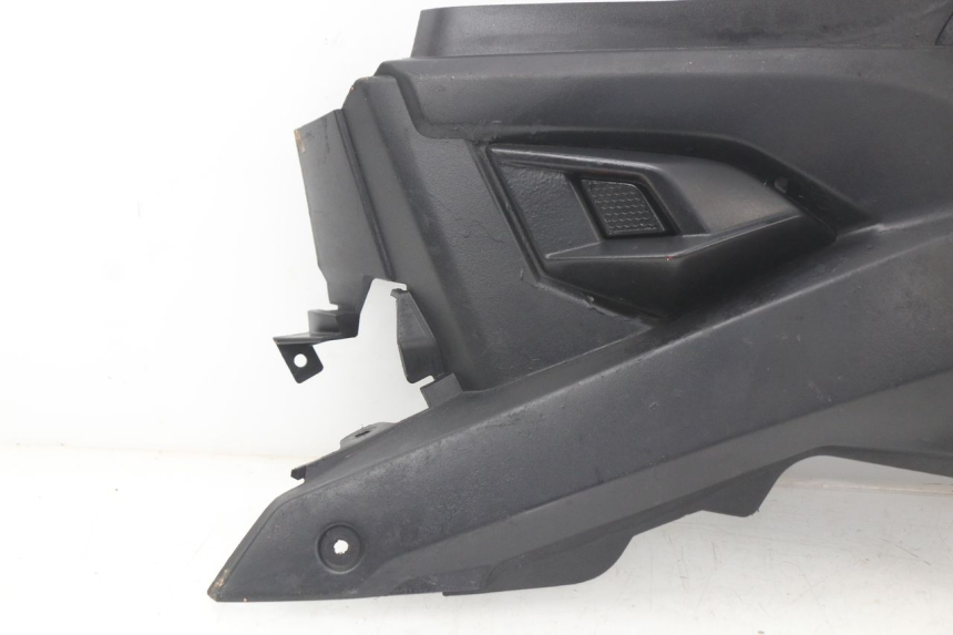 photo de TAPA BAJO ASIENTO IZQUIERDA YAMAHA AEROX NAKED 2T 50 (2013 - 2017) - Estado de la superficie y material