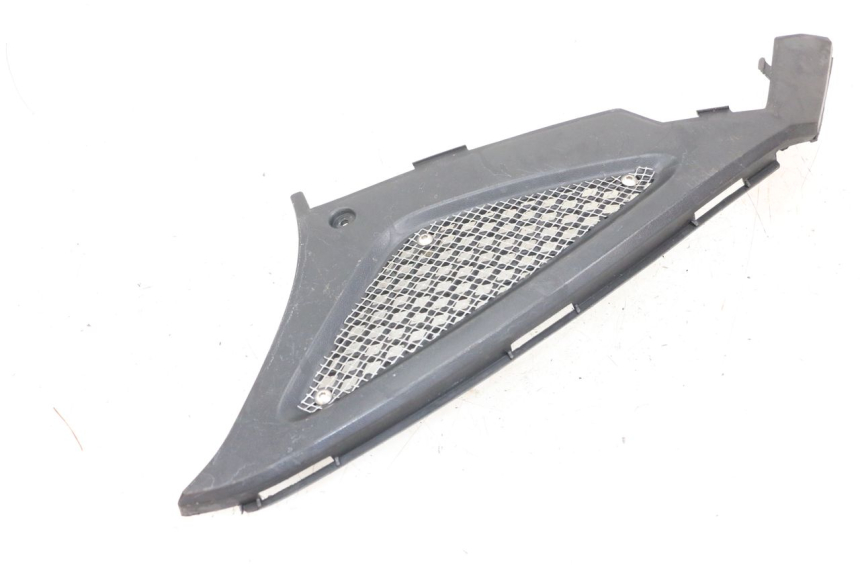 photo de TAPA DEBAJO DEL ASIENTO IZQUIERDO KYMCO AGILITY RS 4T 50 (2009 - 2013) - Zoom estado de uso