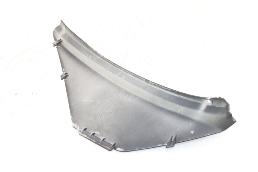 photo de TAPA BAJO ASIENTO IZQUIERDA APRILIA ATLANTIC S 125 (2010 - 2013) - Zoom estado de uso