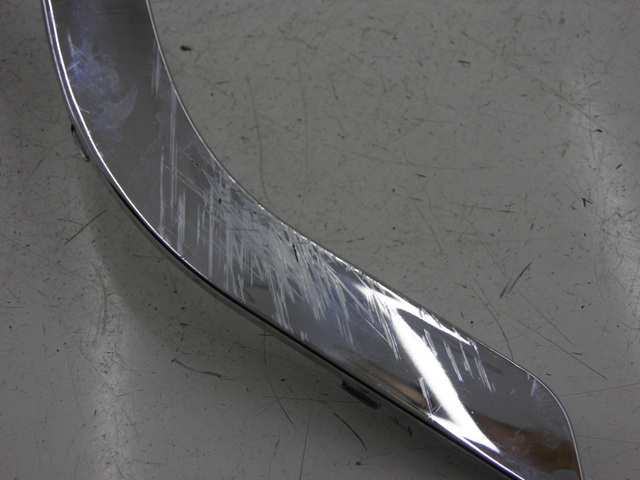 photo de TAPA BAJO ASIENTO IZQUIERDA BENZHOU YY50QT31 VINTAGE 50 (2009 - 2012) - Otra perspectiva