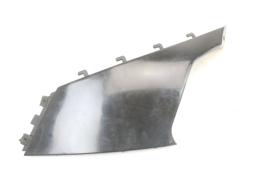 photo de TAPA BAJO EL ASIENTO IZQUIERDO. BMW C1 125 (2000 - 2003) - Vista principal