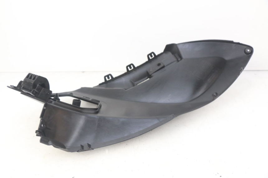 photo de TAPA DEBAJO DEL ASIENTO IZQUIERDO PEUGEOT CITYSTAR 50 (2013 - 2017) - Zoom estado de uso