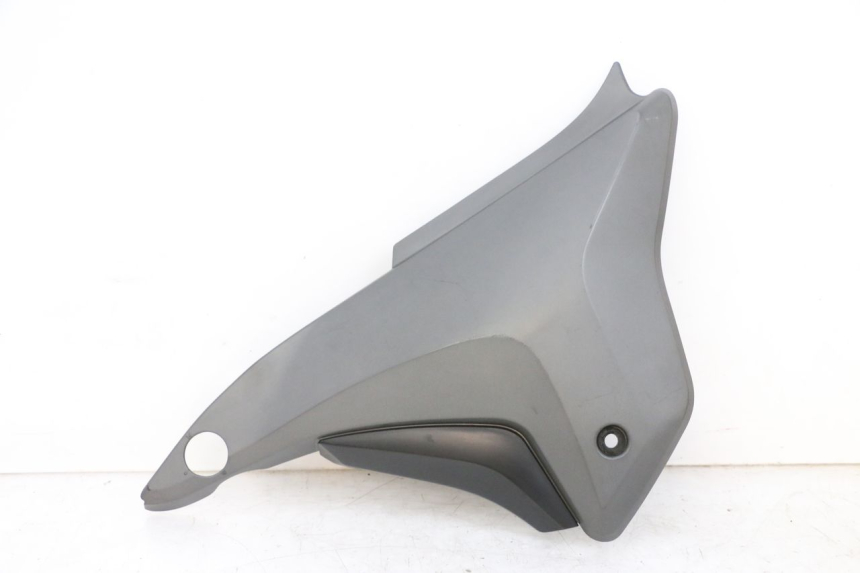 photo de TAPA BAJO ASIENTO IZQUIERDA KSR CODE 125 (2018 - 2020) - Vista principal