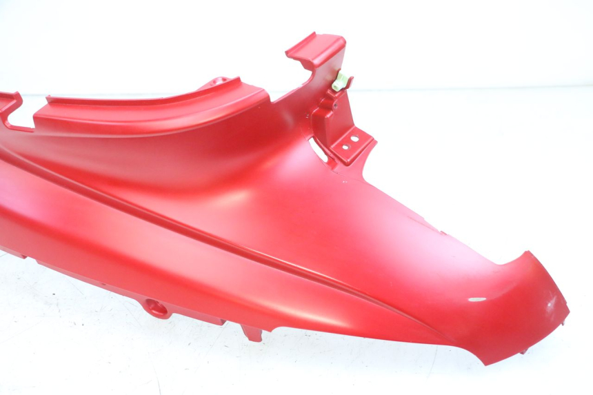 photo de TAPA DEBAJO DEL ASIENTO IZQUIERDO PEUGEOT DJANGO 4T 50 (2014 - 2019) - Zoom sobre los componentes