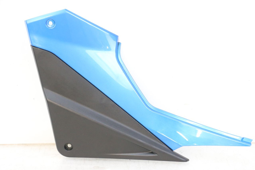 photo de TAPA BAJO ASIENTO IZQUIERDA EBROH BRAVO GLE 1 (2020 - 2024) - Vista principal