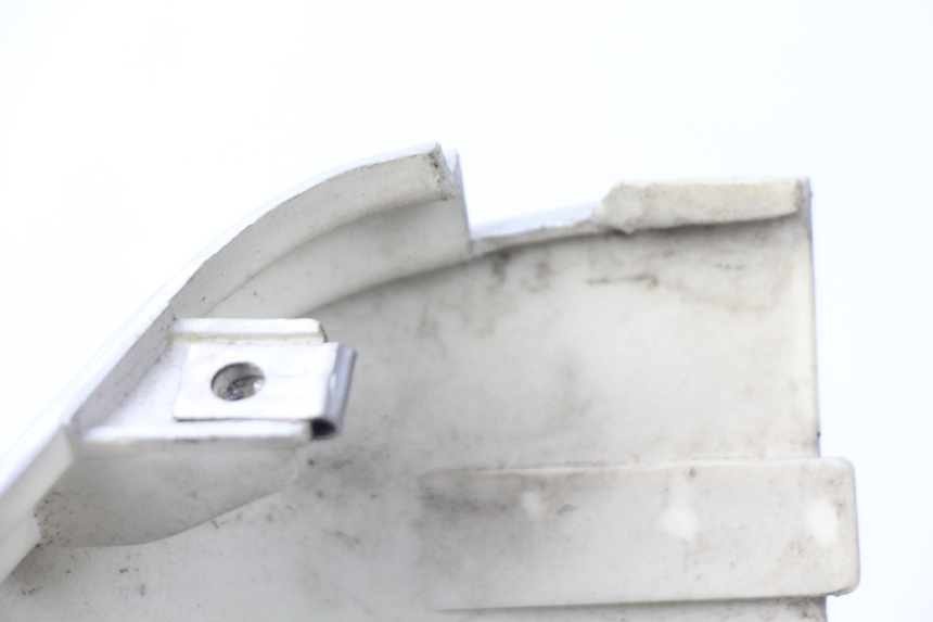 photo de TAPA BAJO ASIENTO IZQUIERDA LINTEX FEVER 2T 50 (2009 - 2022) - Detalles de los puntos de fijación