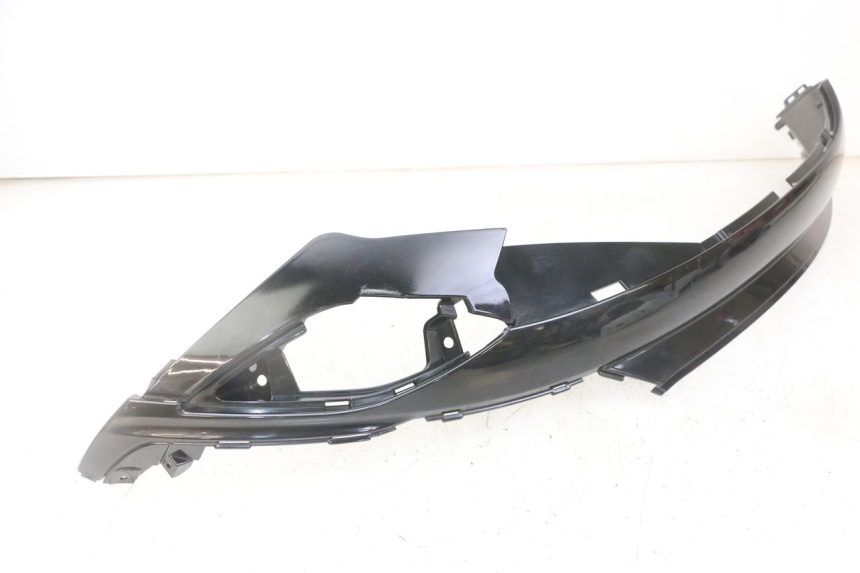 photo de TAPA BAJO ASIENTO IZQUIERDA SYM FIDDLE 3 III 50 (2014 - 2020) - Detalles de los puntos de fijación