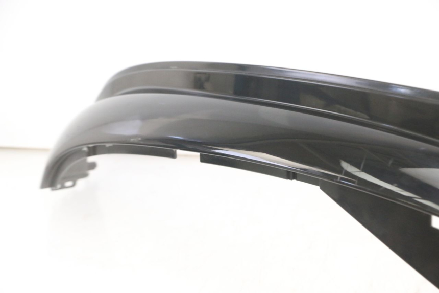 photo de TAPA BAJO ASIENTO IZQUIERDA SYM FIDDLE 3 III 50 (2014 - 2020) - Marcados y referencias originales