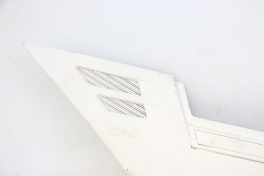 photo de TAPA BAJO ASIENTO IZQUIERDA YAMAHA FJ 36Y 1100 (1984 - 1985) - Otra perspectiva