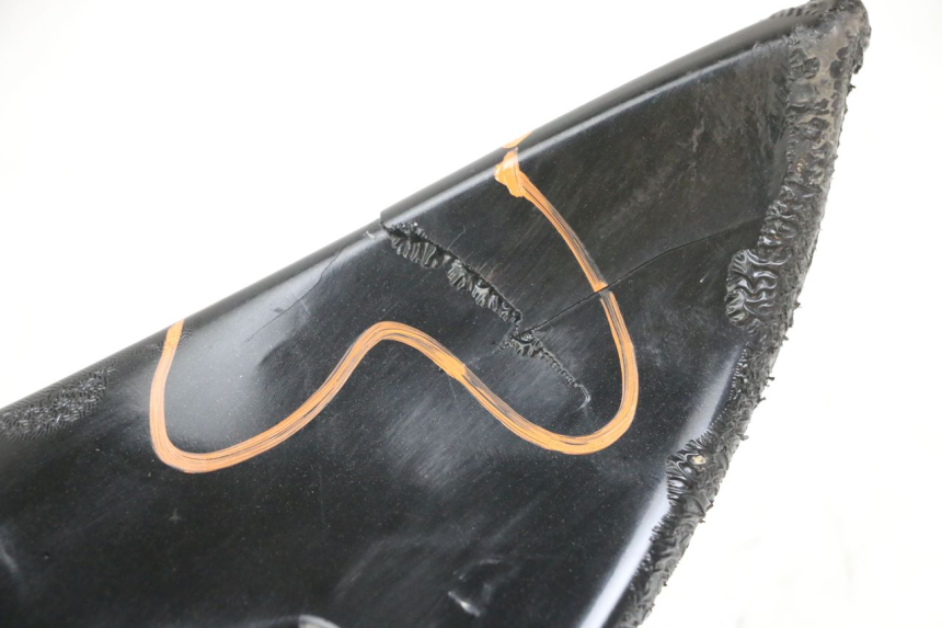 photo de TAPA DEBAJO DEL ASIENTO IZQUIERDO YAMAHA FJ 3CX 1200 (1986 - 1996) - Foto de producto adicional