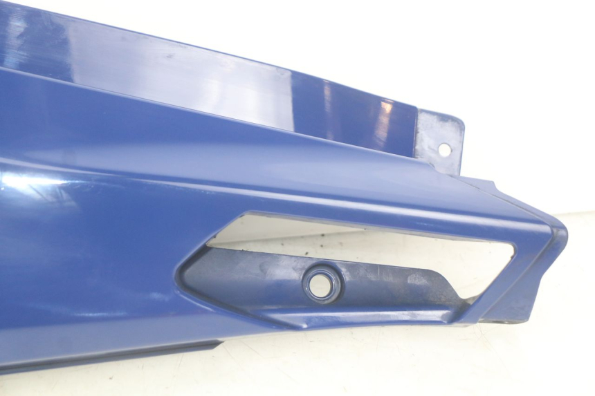 photo de TAPA DEBAJO DEL ASIENTO IZQUIERDO YAMAHA FJR ABS 1300 (2016 - 2020) - Marcados y referencias originales