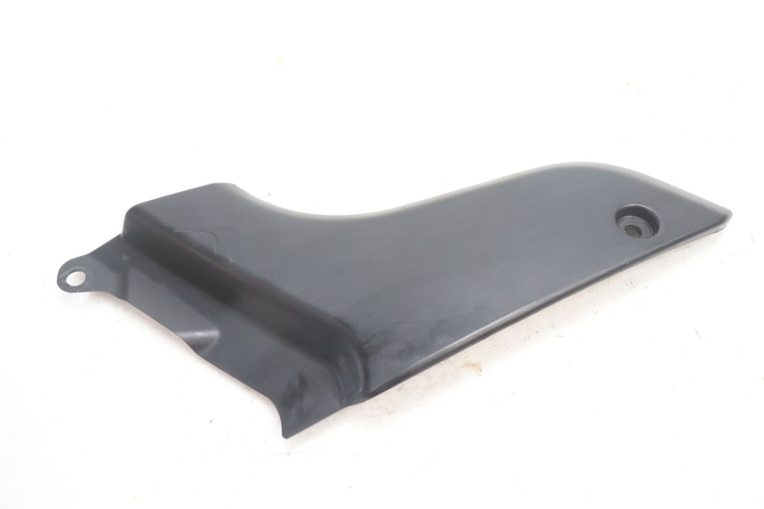 photo de TAPA BAJO ASIENTO IZQUIERDA YAMAHA FJR 1300 (2001 - 2005) - Zoom estado de uso